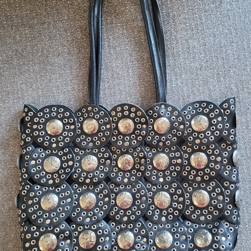 Vintage Black Studded Tote Bag - Picture 2 of 3